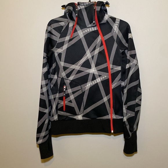 🌺The North Face APEX Running Jacket Hoodie Geometric Black White Women’s M - Picture 10 of 10